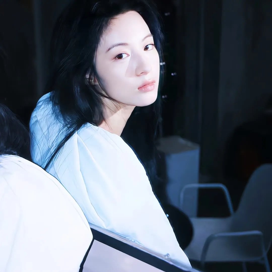 有朵云像你海报